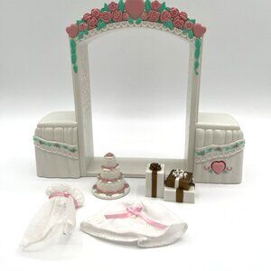2008 Fisher Price Loving Family Wedding Bride & Groom replacement Arch & misc